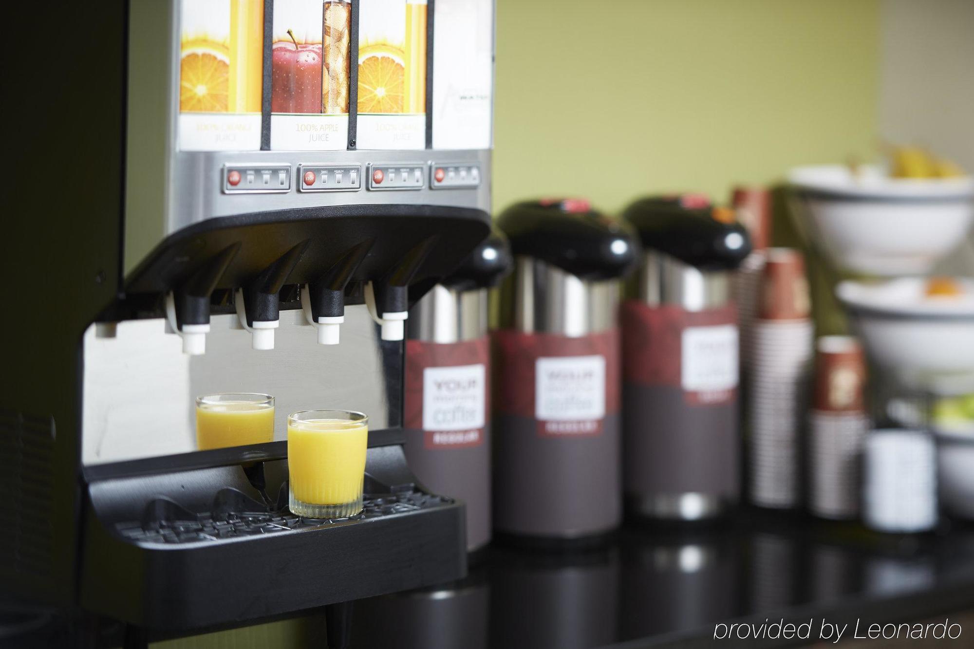 Comfort Inn Sherbrooke Bagian luar foto