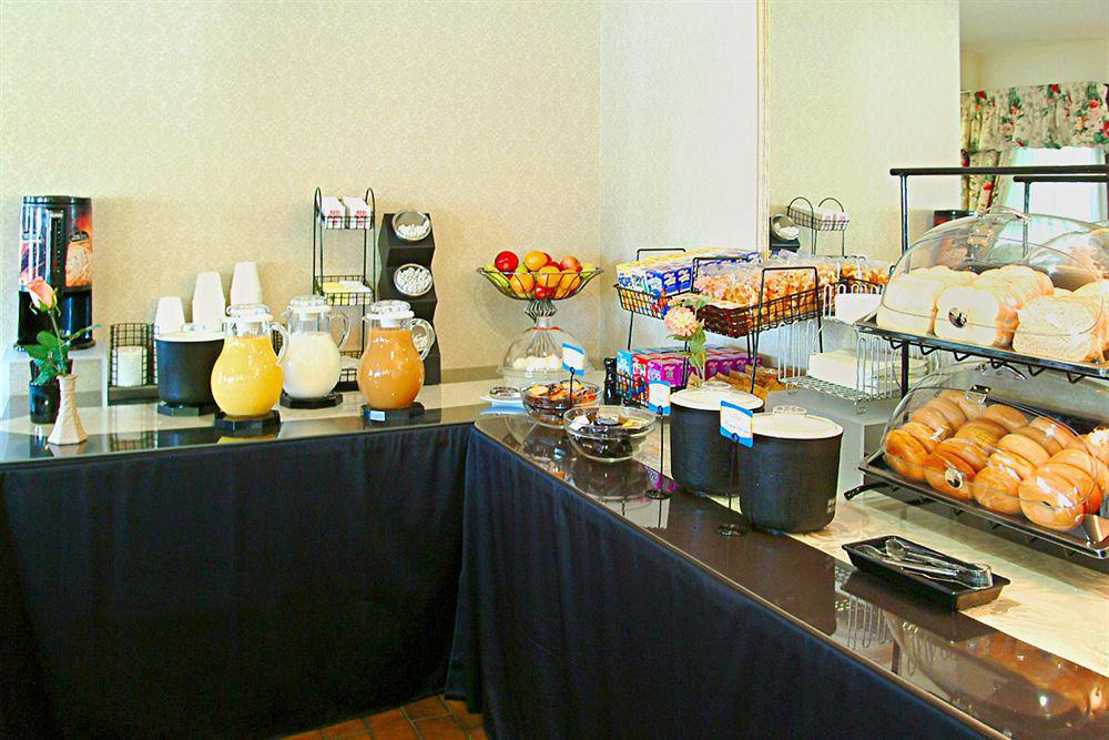 Comfort Inn Sherbrooke Restoran foto